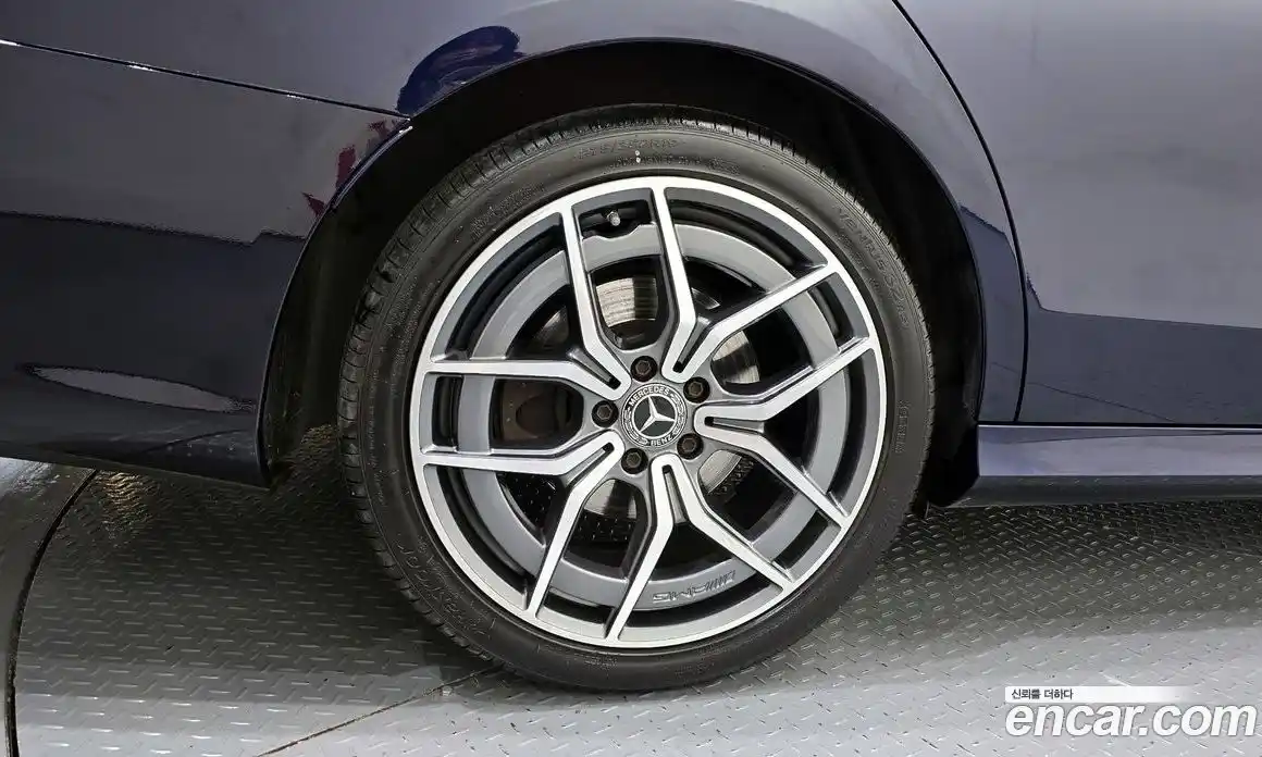 Mercedes-Benz E-Class 2020 1.9 гидро, фото 5