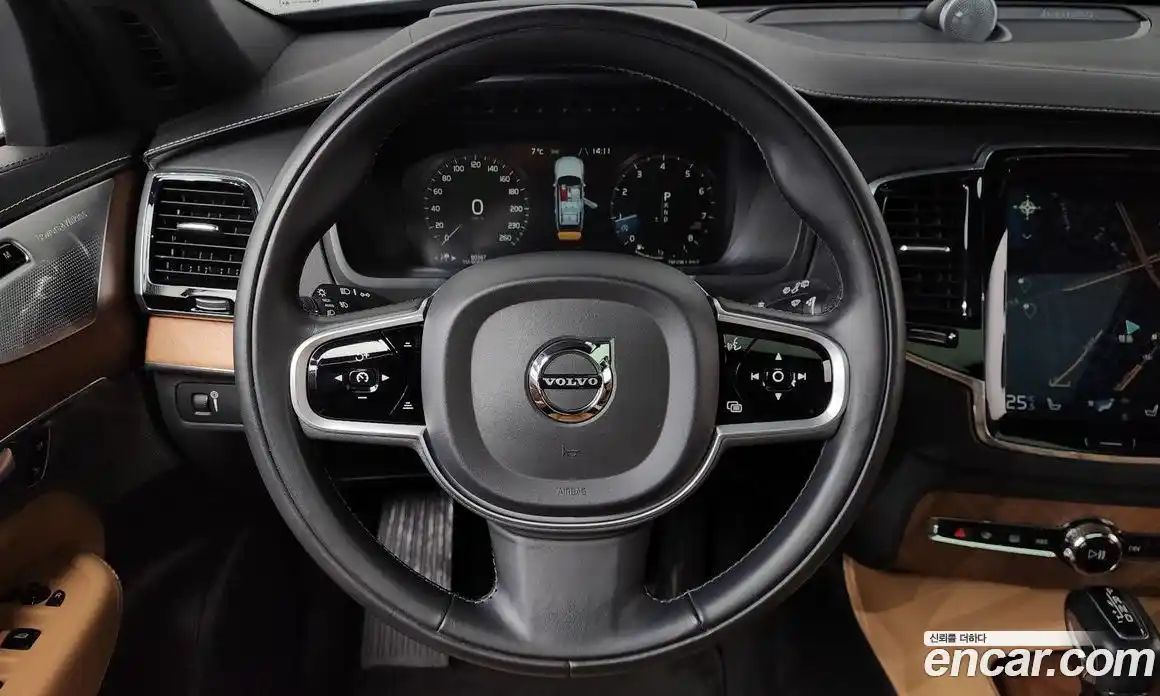 Volvo XC90 2018 2.0 гидро в Москве № 197037, фото 13