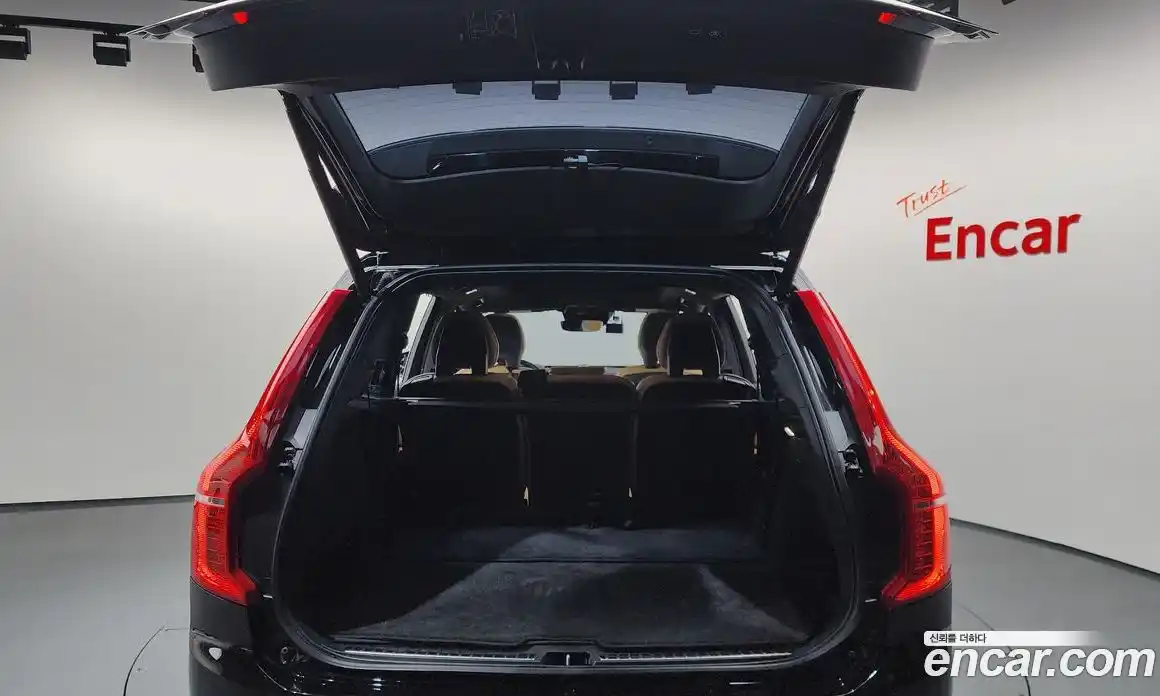 Volvo XC90 2018 2.0 гидро в Москве № 197037, фото 20