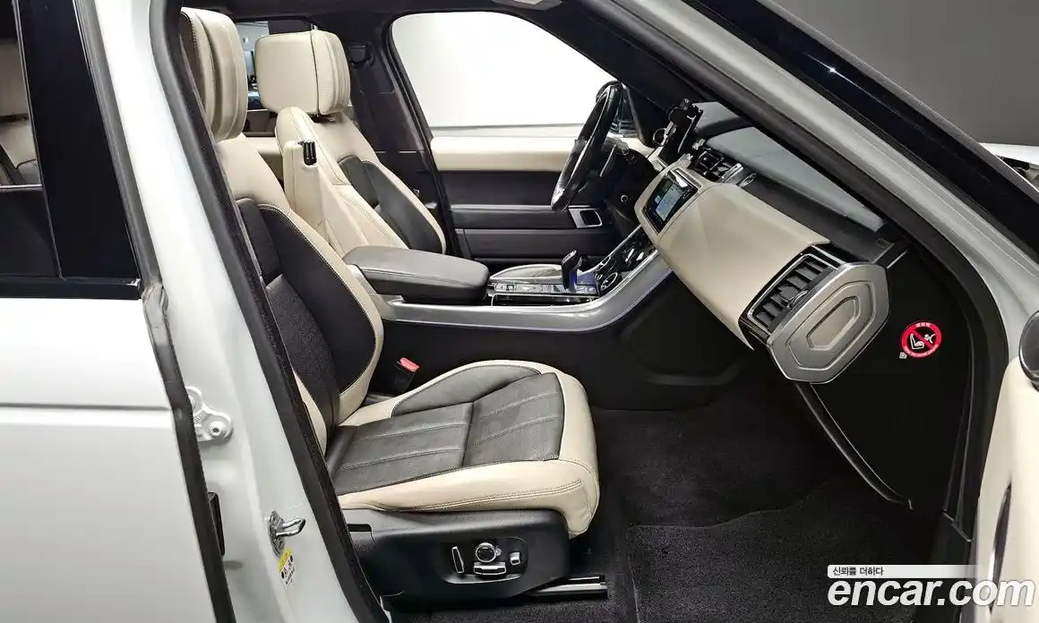 Land Rover Range-Rover Sport 2019 3.0 гидро в Москве № 198209, фото 10