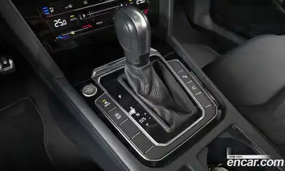 Volkswagen Arteon 2022 2.0 гидро в Москве № 198916, миниатюра 8