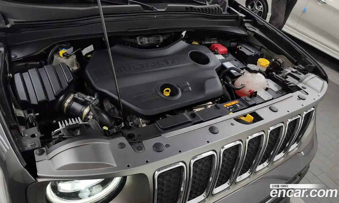 Jeep Renegade 2019 2.0 гидро в Москве № 199498, фото 6