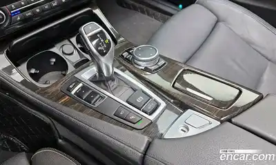 BMW 5-Series 2015 2.0 гидро в Москве № 211575, миниатюра 9