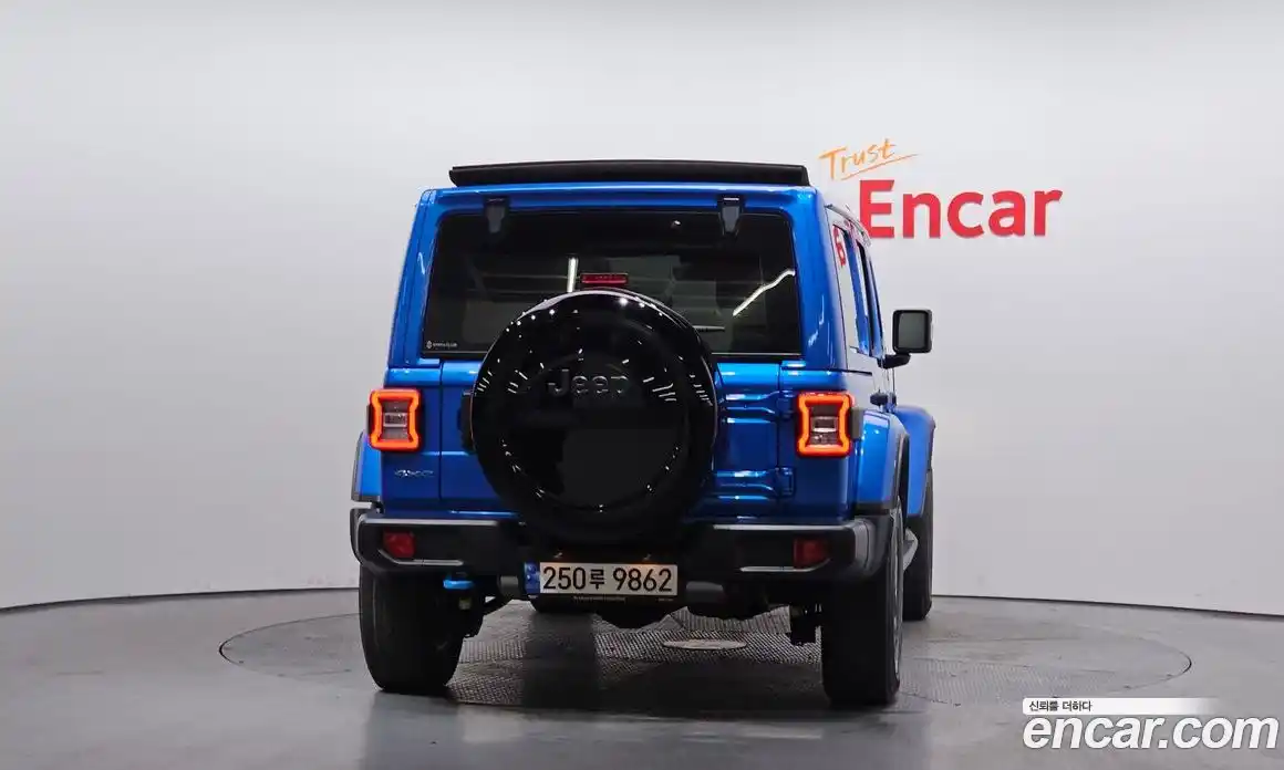 Jeep Wrangler 2022 2.0 гидро в Москве № 215490, фото 4
