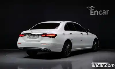 Mercedes-Benz E-Class 2021 2.0 гидро, миниатюра 2