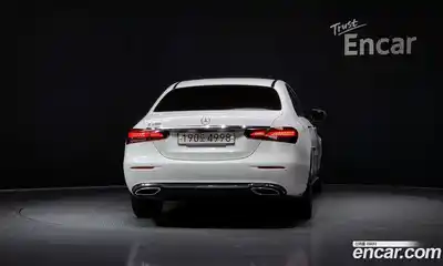 Mercedes-Benz E-Class 2021 2.0 гидро, миниатюра 4