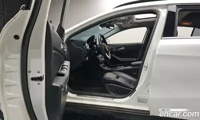 Mercedes-Benz GLA-Class 2017 2.0 гидро в Москве № 229645, миниатюра 11