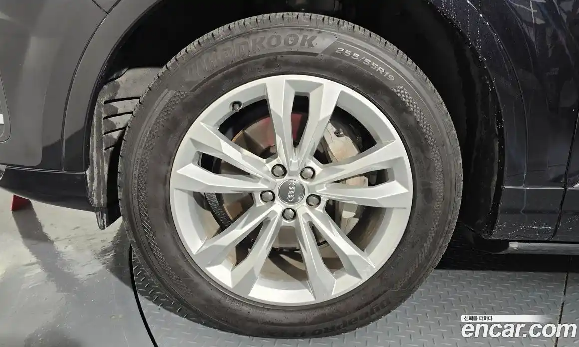 Audi Q7 2019 2.0 гидро в Москве № 230076, фото 5