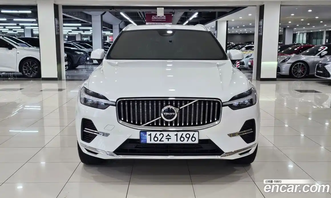 Volvo XC60 2024 2.0 гидро в Москве № 230882, фото 3