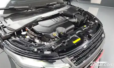 Land Rover Range-Rover Evoque 2024 2.0 гидро в Москве № 231130, миниатюра 6