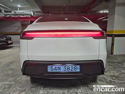 Tesla Model Y 2025 гидро в Москве № 231507, миниатюра 3