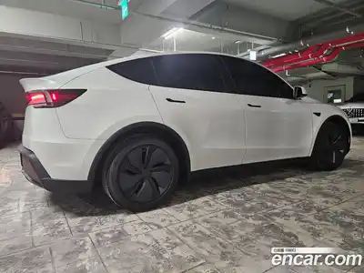 Tesla Model Y 2025 гидро в Москве № 231507, миниатюра 4