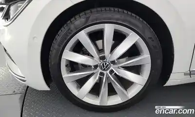 Volkswagen Arteon 2022 2.0 гидро в Москве № 232066, миниатюра 5