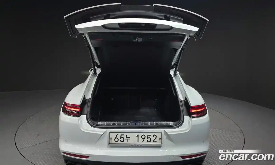 Porsche Panamera 2019 4.0 гидро в Москве № 251926, фото 20