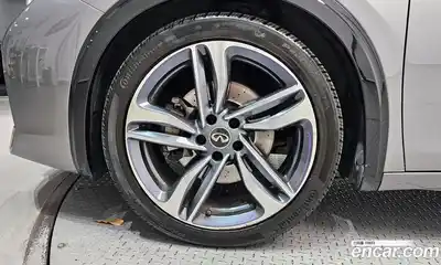 Infiniti Q30 2017 2.0 гидро в Москве № 256128, миниатюра 5