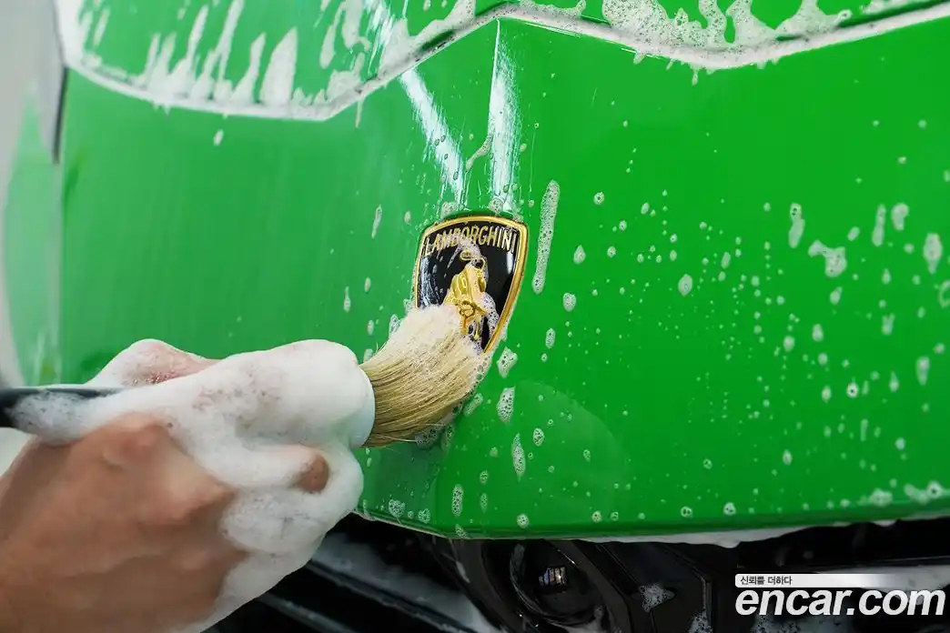 Lamborghini Urus 2024 4.0 гидро в Москве № 256302, фото 7