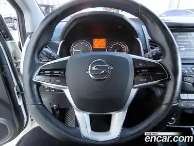 SsangYong Korando 2017 2.2 Автомат в Москве № 261432, миниатюра 8