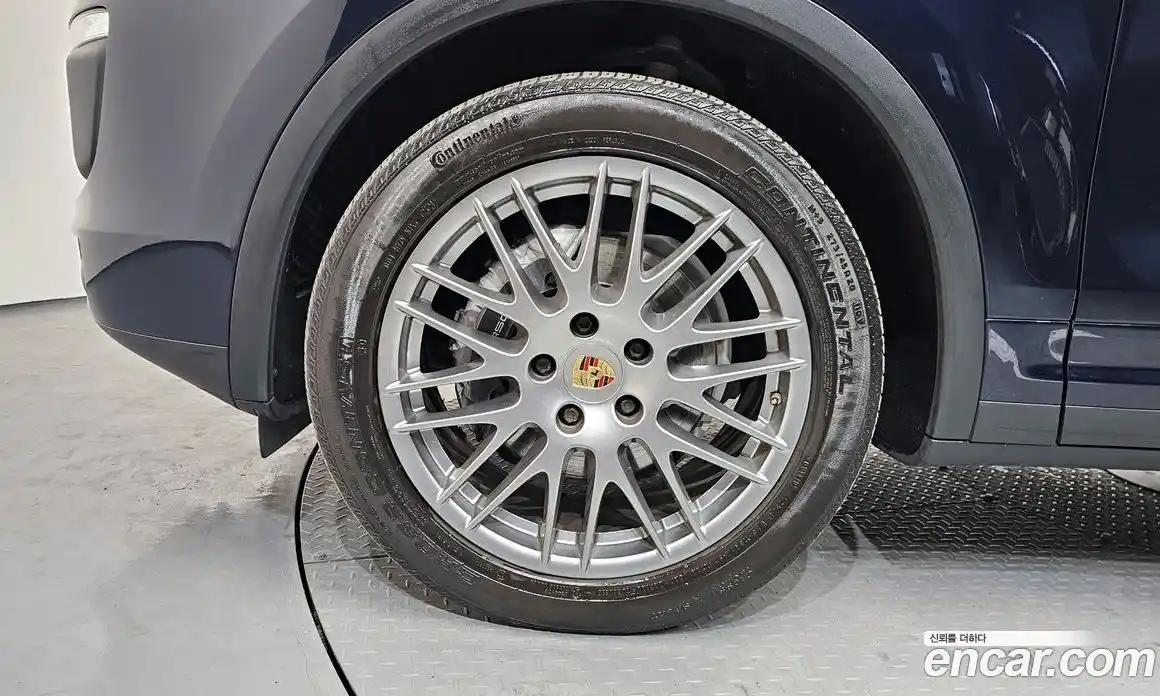 Porsche Cayenne 2016 3.0 гидро в Москве № 270638, фото 5