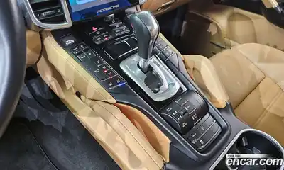 Porsche Cayenne 2016 3.0 гидро в Москве № 270638, миниатюра 9