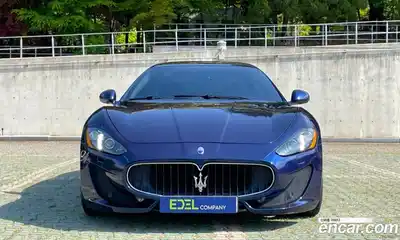 Maserati GranTurismo 2013 4.7 гидро в Москве № 282939, миниатюра 2