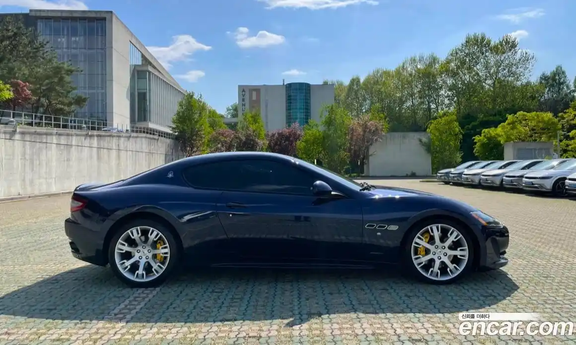 Maserati GranTurismo 2013 4.7 гидро в Москве № 282939, фото 9