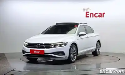 Volkswagen Passat, 2021