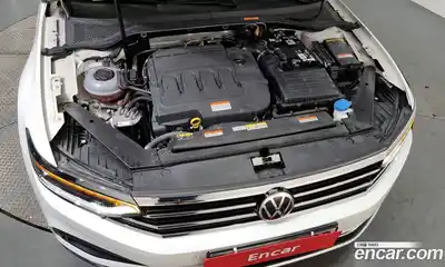 Volkswagen Passat 2021 2.0 гидро в Москве № 296303, миниатюра 6