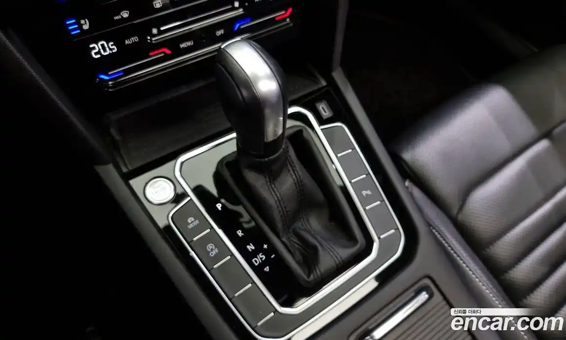 Volkswagen Passat 2021 2.0 гидро в Москве № 296303, фото 9