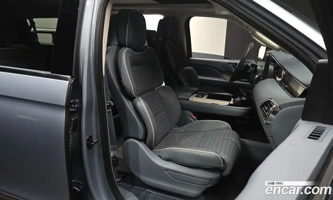 Lincoln Navigator 2021 3.5 гидро в Москве № 304224, фото 10