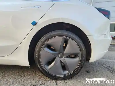 Tesla Model 3 2019 гидро в Москве № 317524, миниатюра 5