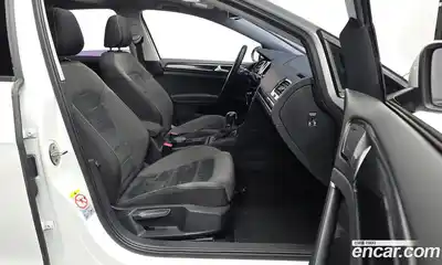Volkswagen Golf 2015 2.0 гидро в Москве № 358165, миниатюра 11