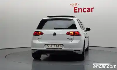 Volkswagen Golf 2015 2.0 гидро в Москве № 358165, миниатюра 4