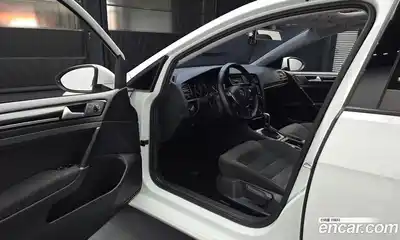 Volkswagen Golf 2015 2.0 гидро в Москве № 358165, миниатюра 10