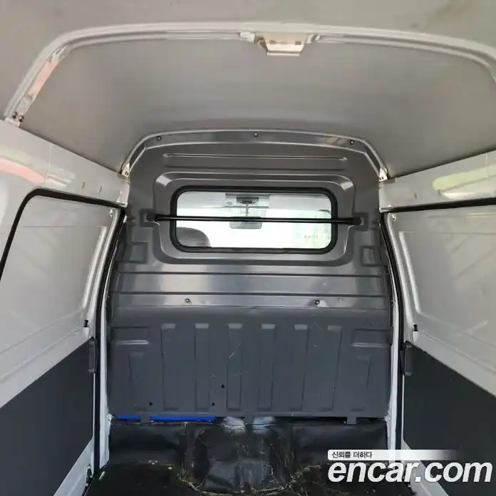 Chevrolet Damas 2020 0.8 механика в Москве, фото 7