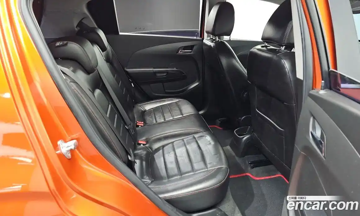 Chevrolet Aveo 2014 1.4 гидро в Москве № 38597, фото 13