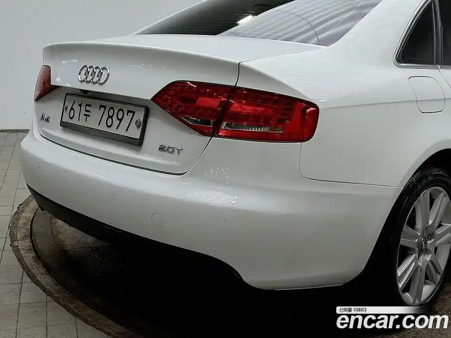 Audi A4 2010 2.0 гидро в Москве № 391871, фото 19