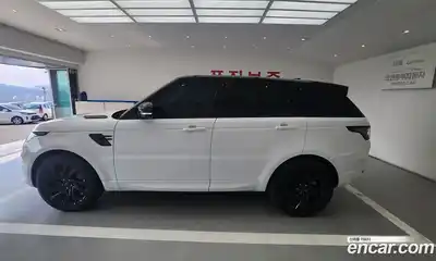 Land Rover Range-Rover Sport 2021 3.0 гидро в Москве № 496065, миниатюра 4