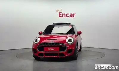 Mini Cooper 2019 2.0 гидро в Москве № 546375, миниатюра 3