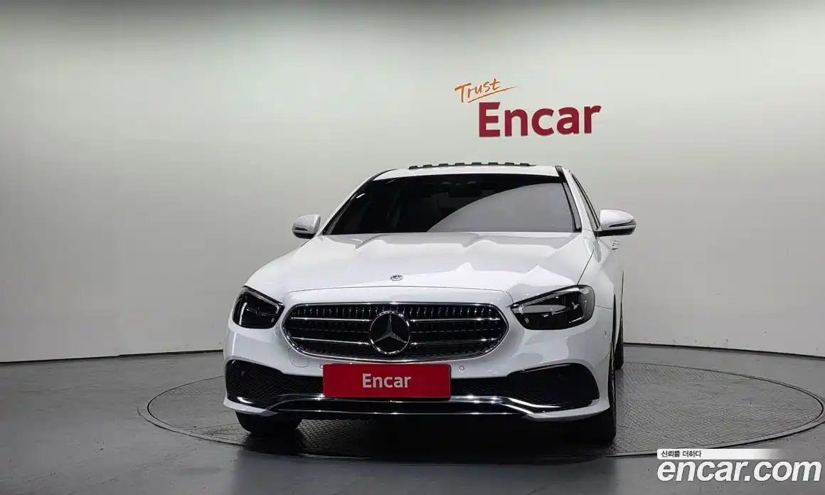 Mercedes-Benz E-Class 2020 2.0 гидро, фото 3