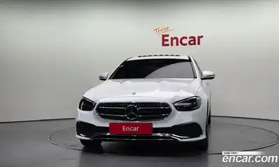 Mercedes-Benz E-Class 2020 2.0 гидро, миниатюра 3