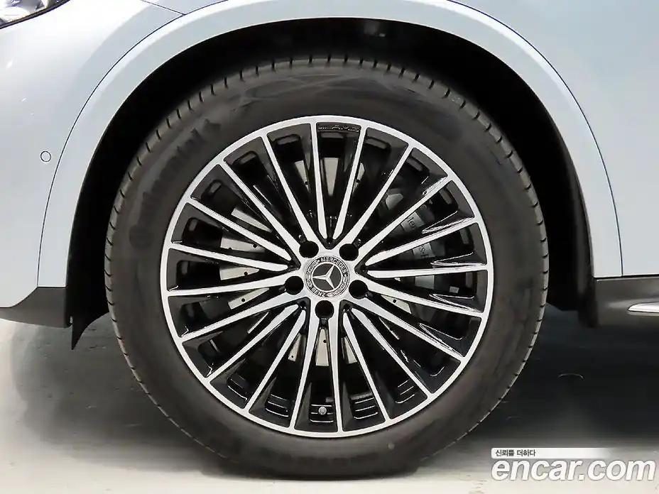 Mercedes-Benz GLC-Class 2025 2.0 гидро в Москве, фото 20