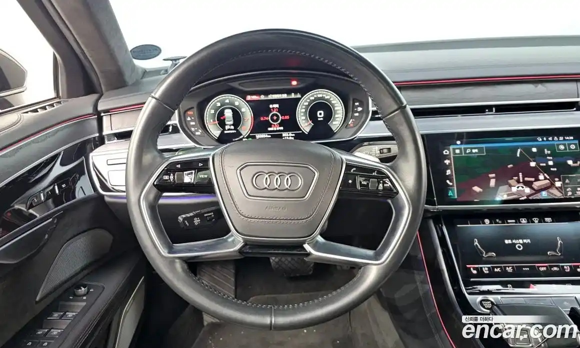 Audi A8 2021 4.0 гидро в Москве, фото 13