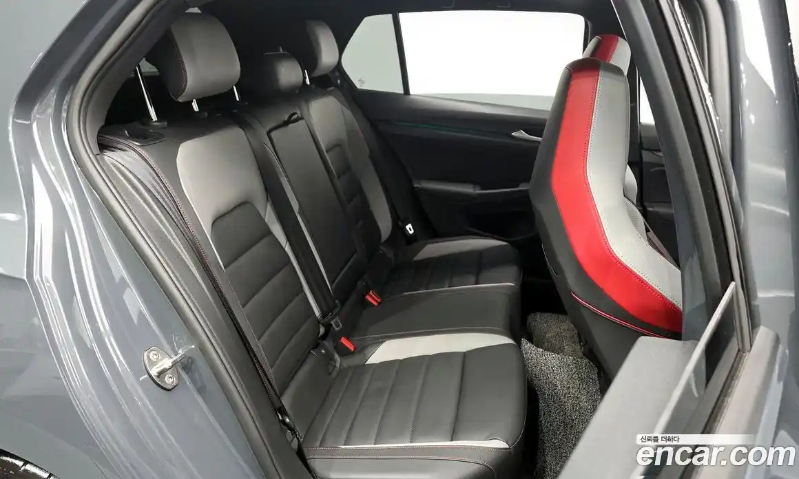Volkswagen Golf 2023 2.0 гидро в Москве № 767065, фото 12