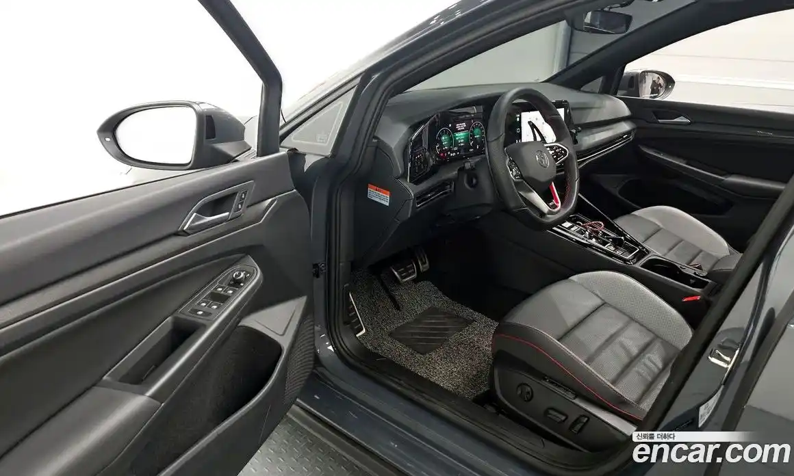 Volkswagen Golf 2023 2.0 гидро в Москве № 767065, фото 10