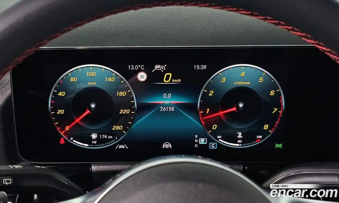 Mercedes-Benz GLA-Class 2023 2.0 гидро в Москве, фото 8