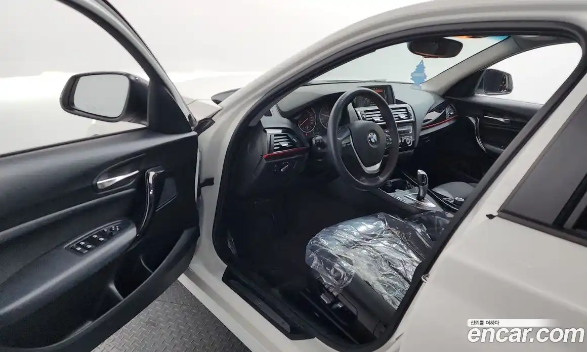 BMW 1-Series 2017 2.0 гидро в Москве № 821383, фото 9