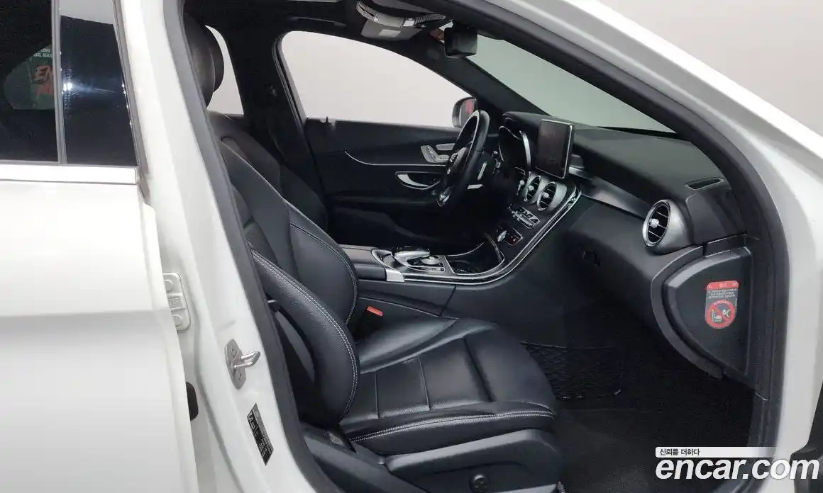 Mercedes-Benz C-Class 2017 2.0 гидро в Москве № 822368, фото 11