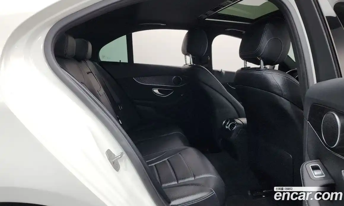 Mercedes-Benz C-Class 2017 2.0 гидро в Москве № 822368, фото 12