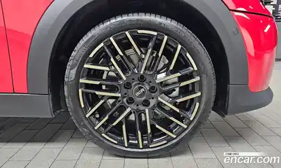 Mini Cooper 2025 2.0 гидро в Москве № 825228, миниатюра 5