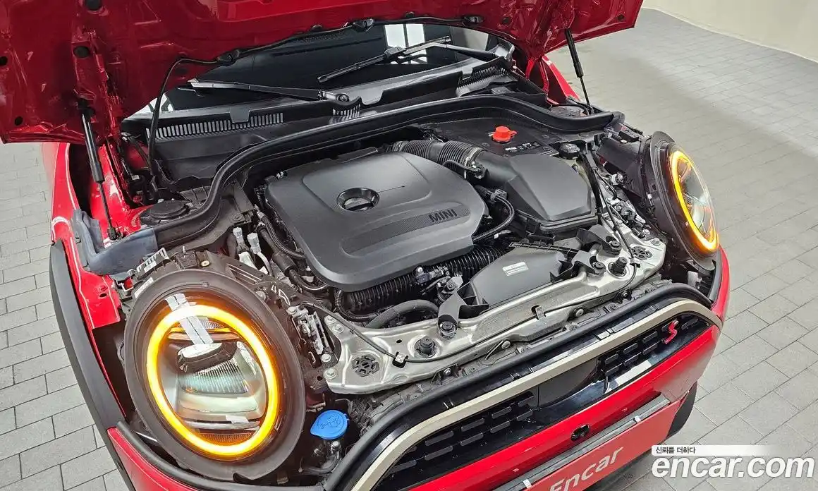Mini Cooper 2025 2.0 гидро в Москве № 825228, фото 6